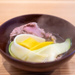 柚木元 - 2024.8 信州新町島田緬羊牧場産サフォーク肩ロースしゃぶしゃぶ（コリンキー、ズッキーニ、茗荷、モロヘイヤ）