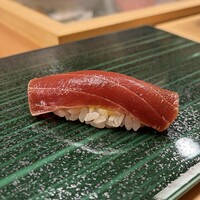 おまかせ握り7貫巻物1本