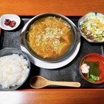 食道 やま輝 - もじ煮定食