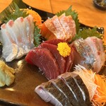 Sakanaya Uohide - お造り盛り合わせ
