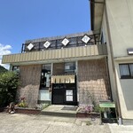 食道 やま輝 - 外観