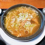 食道 やま輝 - もじ煮