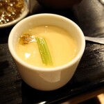 料理屋 兆治 - 小さいのに具は色々と入っていて驚くよ