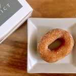 SHICT - ドーナツ プレーン  200円