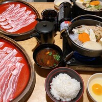 月亭 池袋店 - 豚すき焼き膳 ¥1600