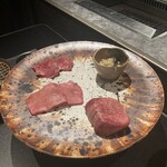 西麻布 焼肉 X - 但馬牛　タン　タンシタ　タン厚切り