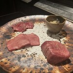 西麻布 焼肉 X - 但馬牛　タン　タンシタ　タン厚切り