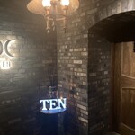 西麻布 焼肉 X - 入り口