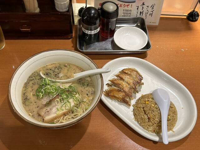 らーめん熊五郎 さんプラザ店 - 神戸三宮（阪急）/ラーメン | 食べログ