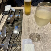 ゴドノフ東京 丸ビル店 - １杯目