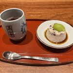 割烹 春 - デザート　大納言小豆のパンナコッタ、シャインマスカット