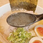 貝出汁ラーめんクラム - 貝出汁塩ラーめん+味玉