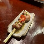 そっ啄いな村 - 鶏レバー串（トマトと塩）