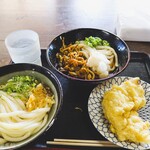 ヨコクラうどん - なめこ＆ひやかけ＆鶏天