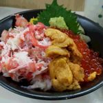 Sushikyuu - 三色丼