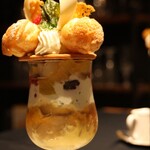 パティスリィ ドゥ・ボン・クーフゥ - パイナップルとチーズのパルフェ