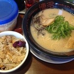 Hakatamemmen - 屋台味らーめんとかしわめし（小）