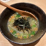 やきとり勝春 - 〆の焼きおにぎり茶漬け