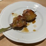 やきとり勝春 - 上がソリ、下があか