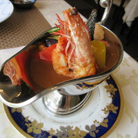 ベルセゾン・ナカムラ - 有頭エビ・小エビ・ホタテに野菜たっぷり♪