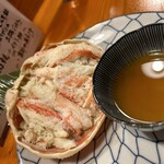 コンペイトウ - 蟹の身の下に味噌もありー