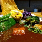 スパイスカレー ハラッピ - ズーム。