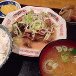 みたか食堂 - 馬もつ定食(¥750)