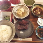 14.04.07【月曜ランチ20食限定】和牛御膳(1000円)