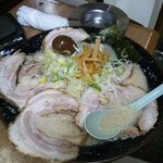 屋台ラーメン とんこつ貴生 - チャーシューメン　９５０円