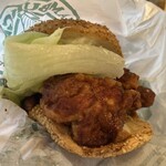 ラッキーピエロ - ホームページには、横11cm、縦14cmってあったけど、もっとありそうだったよー