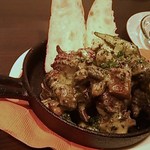 ビストロ ムッシュ - 初・サザエの香草バター焼き