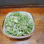 ぽん太 - 料理写真:鶏皮湯引き・これは旨い！