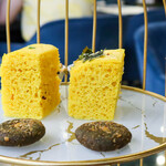 インド料理ムンバイ四谷店＋The India Tea House - 上段のセイボリー