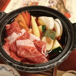 梅の花 - 黒毛和牛と夏野菜の牛すき煮