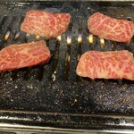 焼肉 まんぷく - 
