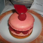 ピエール・エルメ・パリ - イスパハン