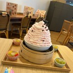 Canal Resort - ✿【期間限定】
✧すいか台湾かき氷(1280えん)

高さが15cm(メニュー参照)
