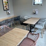 FRESH STREET CURRY - お店の店内