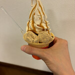 柳月 スイートピア・ガーデン店 - きなごろもソフト