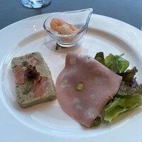 IL PINOLO SKY TERRACE 横浜 - 