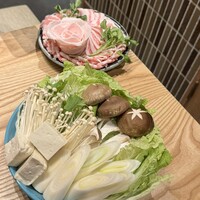 あぐー豚しゃぶしゃぶ専門店 とり央 別邸 - あぐーしゃぶしゃぶ