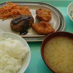 旭川医科大学食堂 - A定食　３１０円