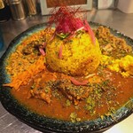 スパイシーカリーハウス 銀座半月 - 