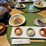 高台寺羽柴 - 茶色の器があつあつ湯葉グラタン