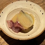 しおて - お通し（鰹のぬた）