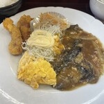 上海 - 日替りランチ720円