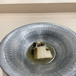 すし処 とし - 鮑の吟醸酒煮