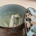 すし処 とし - 名残鱧と早い松茸