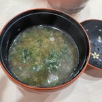 すし処 とし - 青さの味噌汁