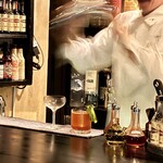 バー トレンチ - 